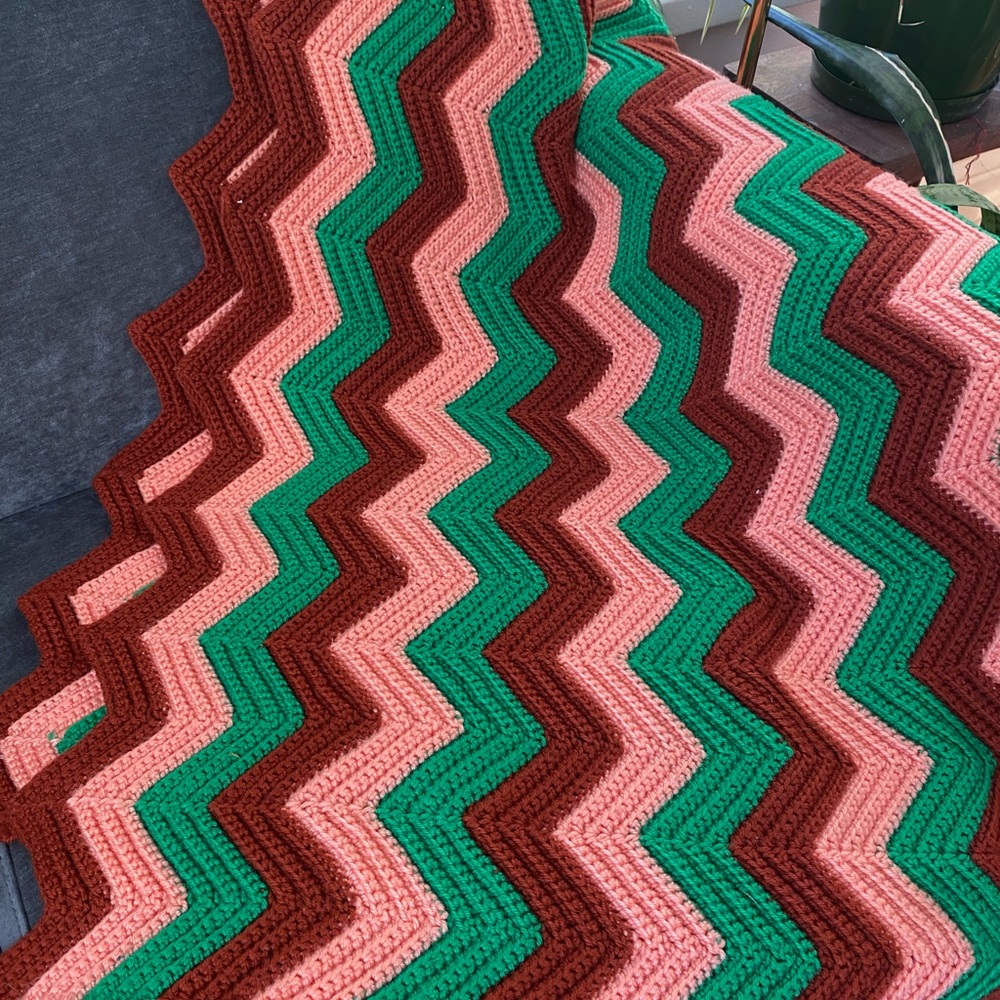 Vintage Handmade Zigzag Crochet Knit Blanket - Green, Brown, and Pink - Picture 3 of 5